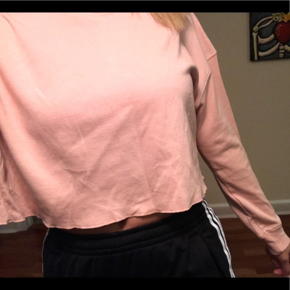 Same crop sweatshirt as in previous post!
